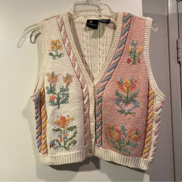 Lizsport Sweaters - Lizsport Petite - Cream & Pink Floral V-Neck Sweater Vest